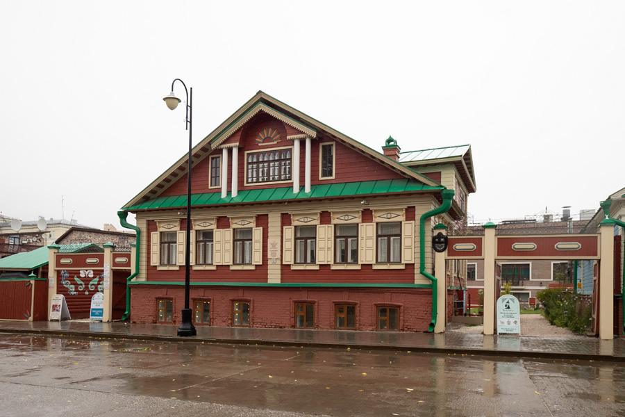 Деревянный дом в Татарской слободе