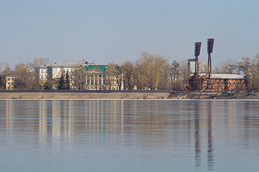 Иркутск. Набережная реки Ангары