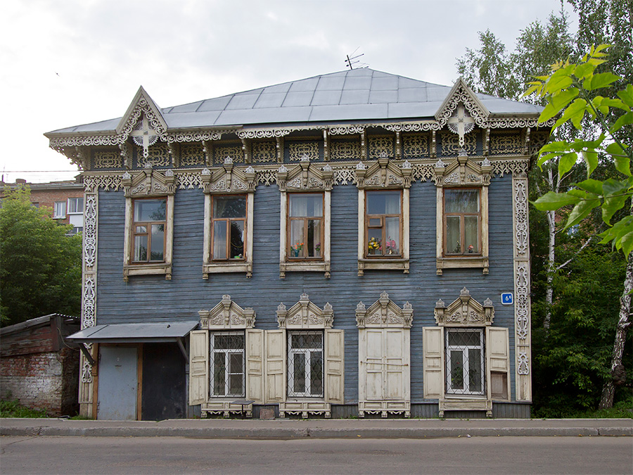 Деревянный дом в Иркутске, ул. Иосифа Уткина 6б