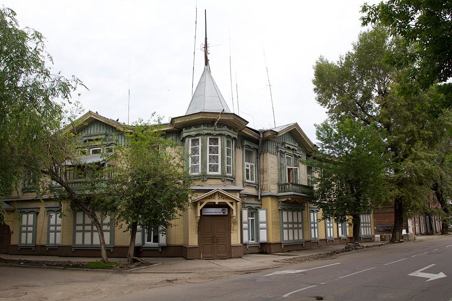 Гостиница Метрополь в Иркутске