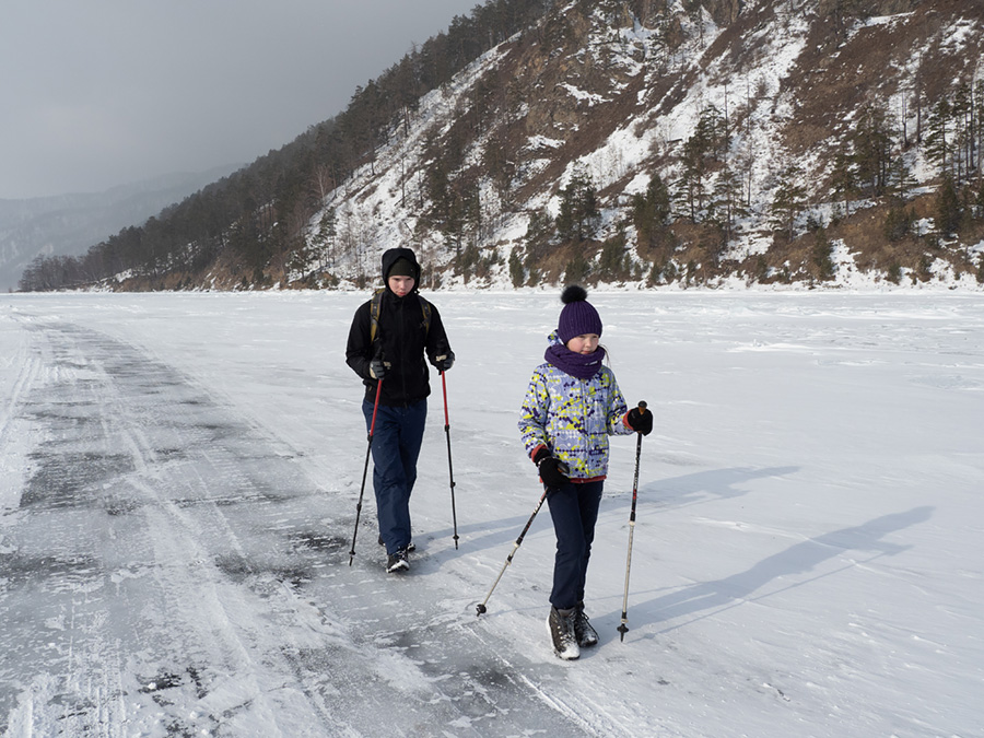 Поход по Байкалу в феврале