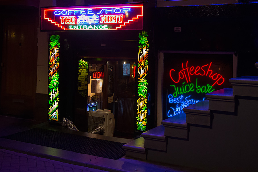 Кофе шоп в Амстердаме