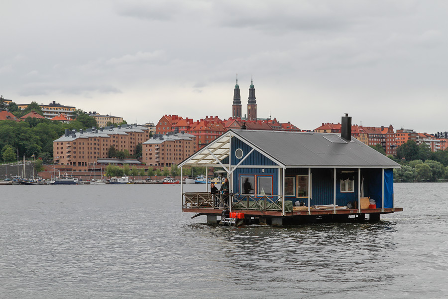 Парад плавательных средств в Стокгольме