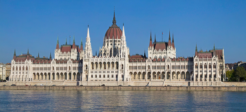 Будапешт. Здание Парламента (1884–1896, архитектор Имре Штайндль)