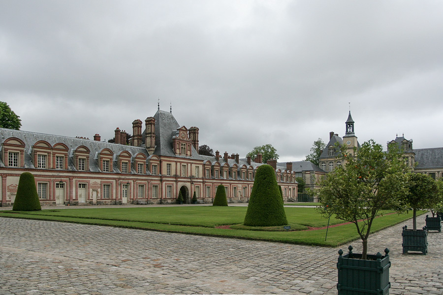 Дворцы Франции